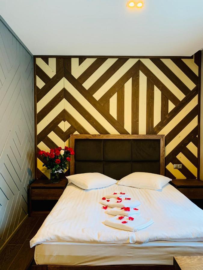 Hotel Monysto Μπούκοβελ Εξωτερικό φωτογραφία